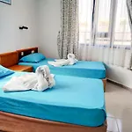 Aparthotel Happy Homes