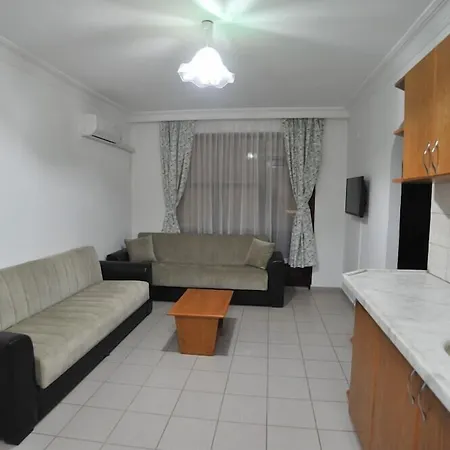 Апарт-отель Happy Homes 3*