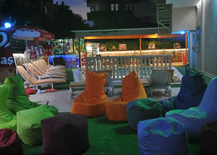 Апарт-отель Happy Homes