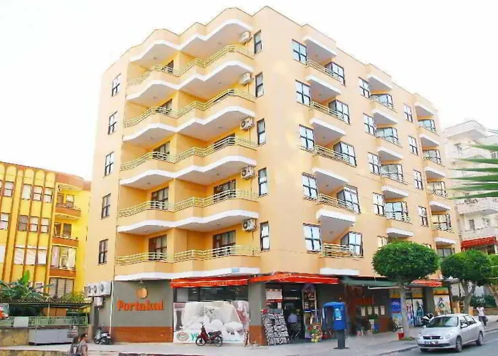 Happy Homes アパートホテル 3*